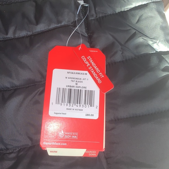 SOLD! The North Face Women’s Aconcagua Jacket BNWT Size Medium Color TNF Black - Picture 7 of 13